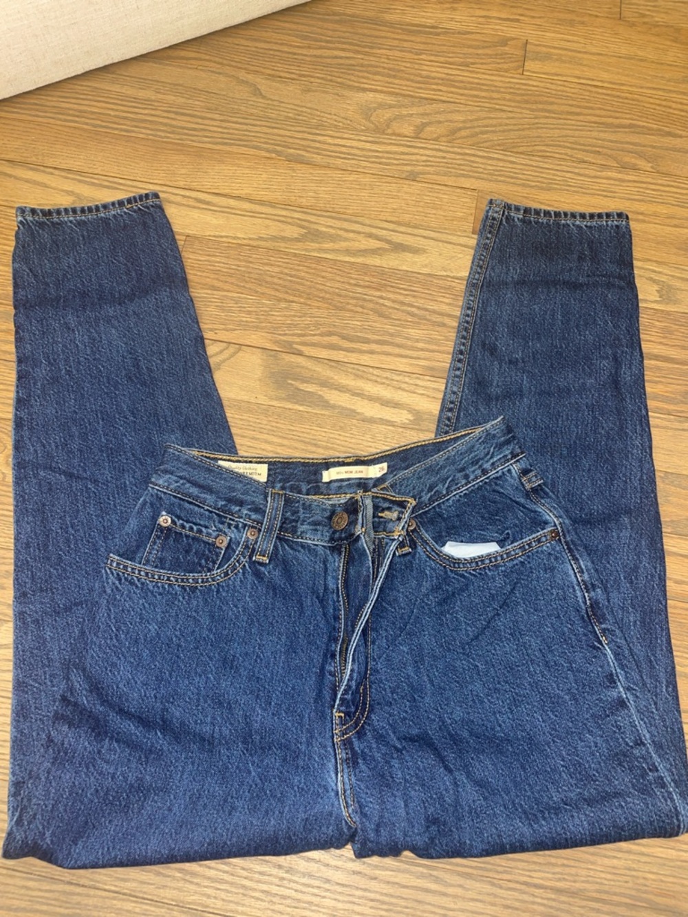 Levi’s 80’s Mom Jean 26